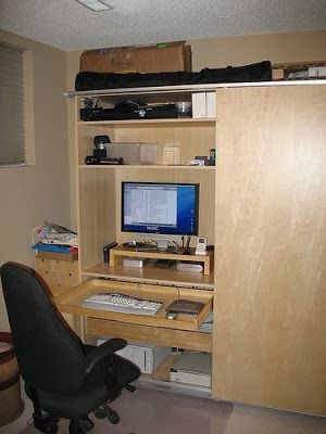 Desk inside of a closet, except it is an IKEA Pax Wardrobe.  Great way to hide the desk in the living room!  From IKEA Hackers Ikea Stave Mirror, How To Cram, Jewellery Mirror, Mirror Shoes, Hackers Ikea, Ikea Linnmon, Ikea Pax Hack, Armoire Pax, Hidden Desk