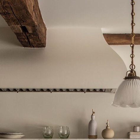 Carley Page Summers on Instagram: "A favorite moment from this 200 year old home we had the honor of designing. Keeping these beams was a must for this kitchen and honoring the integrity of this historical home🤍" Carley Page, Kitchen Interior Design, Old Home, Design Sponge, Fun Challenges, Neutral Decor, Historic Homes, Interior Design Trends, Interior Design Kitchen