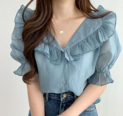 4e6cd95227cb0c280e99a195be5f6615desc38249863ri Áo Blu, Blouse Korean Style, Ladies Chiffon Shirts, Romantic Blouses, Diy Vetement, Ruffles Fashion, Loose Pullover, Chiffon Ruffle, Chiffon Shirt