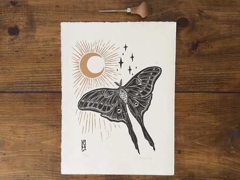 Moon Linocut, Lunar Art, Bison Art, Spirit Animal Art, Phases Of The Moon, Tarot Cards Art, Spirited Art, Relief Print, Luna Moth