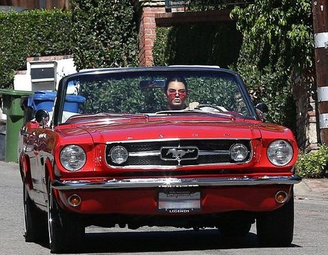 kendall jenner car - Google Search Kendall Jenner Car, Kylie Jenner Car, Mustang Classic, Vintage Mustang, Old Vintage Cars, Ford Mustang Convertible, Classic Mustang, Car Showroom, Kendall And Kylie Jenner