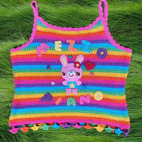 Crochet Patchwork Top, Piano Crochet, Knit Bunny, Random Clothes, Crochet Aesthetic, Rainbow Crochet, Crochet Inspo, J Fashion, Crochet Fashion