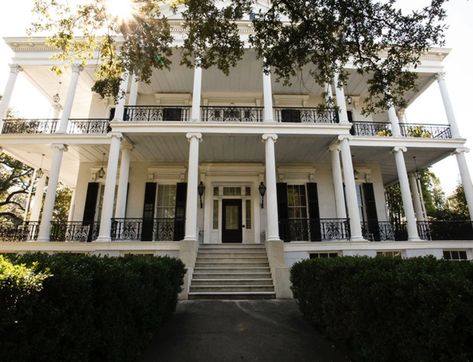 Ahs Coven House, Coven House, All Girls Boarding School, Briarcliff Manor, Victorian Windows, Ahs Coven, Garden District, New Orleans Louisiana, Safe Haven