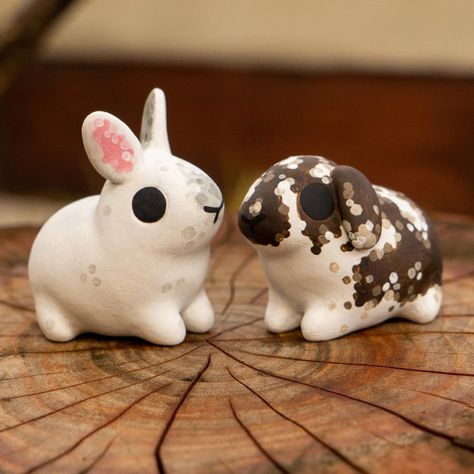 Martina Čerňanová 🇸🇰 (@taraminart) • Instagram photos and videos Two Bunnies, Always By Your Side, Clay Figurines, Vinyl Toys, Rabbits, Polymer Clay, Figurines, Pet, Fimo