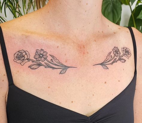 Symmetrical floral chest piece to fit in with the natural shape of the collar bones 😍 Symmetrical Chest Tattoo, Floral Chest Piece, Symmetrical Tattoo, Collar Bone Tattoo, Collar Bone, Chest Piece, Chest Tattoo, Tattoo Inspo, Natural Shapes