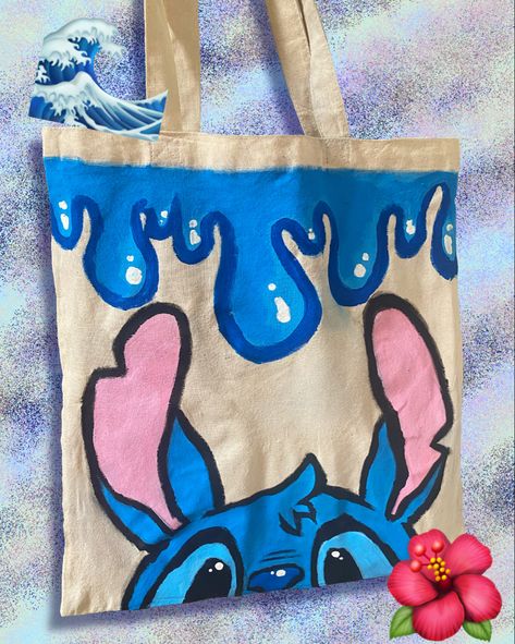 Purse Art Paint, Easy Bag Painting Ideas, Custom Bags Ideas, Lukis Tote Bag, Design Totebag Aesthetic, Cloth Bag Design Ideas, Painting On Bags Ideas, Painting Bags Ideas, Painting Ideas On Tote Bags