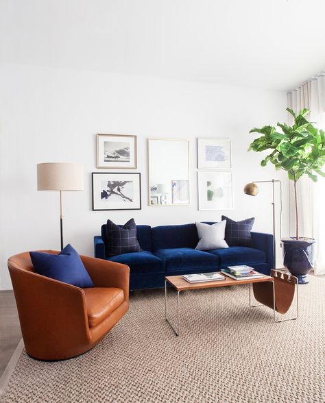 Caramel Couch With Blue Accents, Blue Couch Living Room Masculine, Navy Sofa Living Room, Blue Velvet Sofa Living Room, Blue Sofas Living Room, Velvet Sofa Living Room, Blue Couch Living Room, Blue Sofas, Living Room Nordic Style