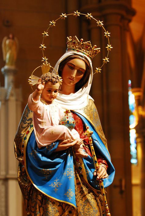 Baby Jesus Statue, Blessed Mother Statue, Mother Mary Images, Images Of Mary, Virgin Mary Statue, Mary Mother Of God, Mama Mary, Mary Statue, Queen Of Heaven