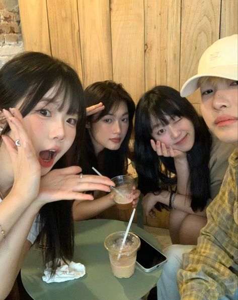 best friends - aesthetic - asian - bff - core 4 - friend group 4 Bff Aesthetic, 4 Girl Friend Group, Asian Friends Group, Small Friend Group Aesthetic, Friends 4 People, Asian Friend Group, Four Friends Aesthetic, Friends In Japanese, Blushing Emoji