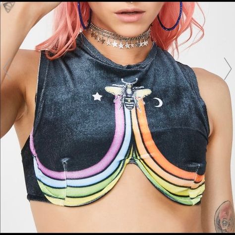 Goth Pride Outfit, Pride Looks Outfit, Pride Outfits Women, Rave Culture Fashion, Bonfire Fits, Diy Festival Clothes, Neon Punk Fashion, Cute Pride Outfits, Pride Outfit Ideas Women