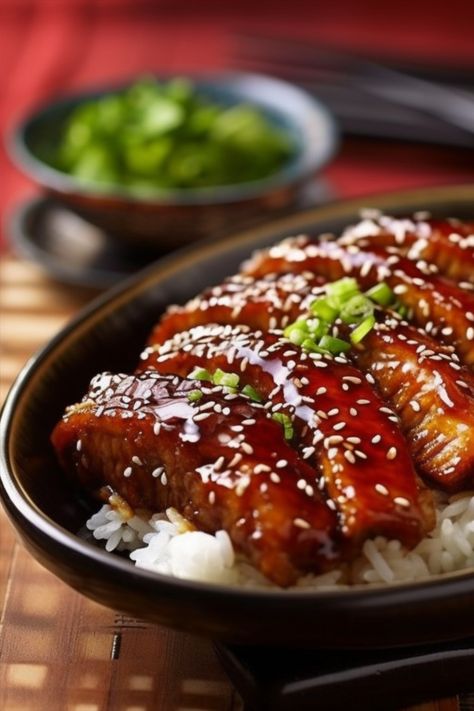 A popular Japanese dish that features grilled eel glazed with a sweet soy-based sauce. It is a delicacy known for its rich, savory flavors and tender texture. Eel Recipe, Eel Recipes, Eel Sushi, Japanese Side Dish, Sushi Recipes Homemade, Japanese Kitchen, Sushi Recipes, Japanese Dishes, Japan Food