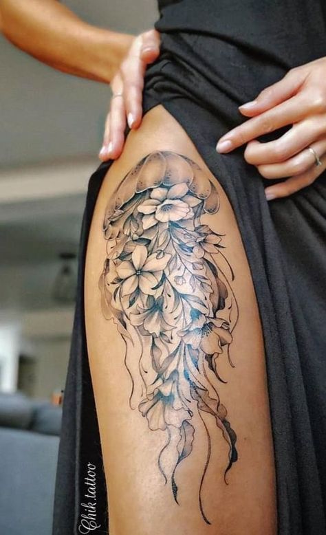 Beautiful Hip Tattoo For Women Octopus Thigh Tattoos, Side Thigh Tattoos Women, Calf Tattoos For Women, Upper Leg Tattoos, Upper Thigh Tattoos, Side Thigh Tattoos, Hip Thigh Tattoos, Octopus Tattoos, Jellyfish Tattoo