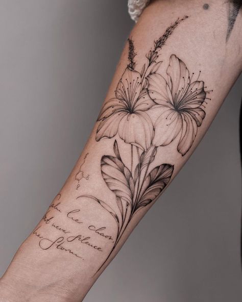 No Tattoo, Lillies Tattoo, Special Tattoos, Elbow Tattoos, Forearm Tattoo Women, In Remembrance, Lily Tattoo, Tattoo Magazines, Minimalist Tattoos