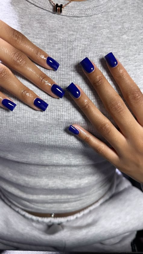 NY on X: "Clean, Precise & just the perfect Blue https://t.co/LVtj983sUd" / X Structure Gel Manicure Design, Blue Acrylic Nails Black Women, One Color Acrylic Nails Square, Natural Nails Painted, Summer Nails Black Women, Electric Blue Nails, Girls Fun, Nice Nails, Girly Acrylic Nails