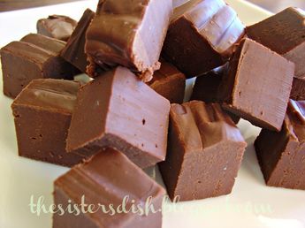 The Sisters Dish: Simple 3-ingredient fudge Mocha Fudge Recipes, Classic Fudge Recipe, Fantasy Fudge Recipe, Best Fudge Recipe, Mocha Fudge, Marshmallow Fudge, Easy Candy Recipes, Fudge Recipes Chocolate, Mexican Chocolate