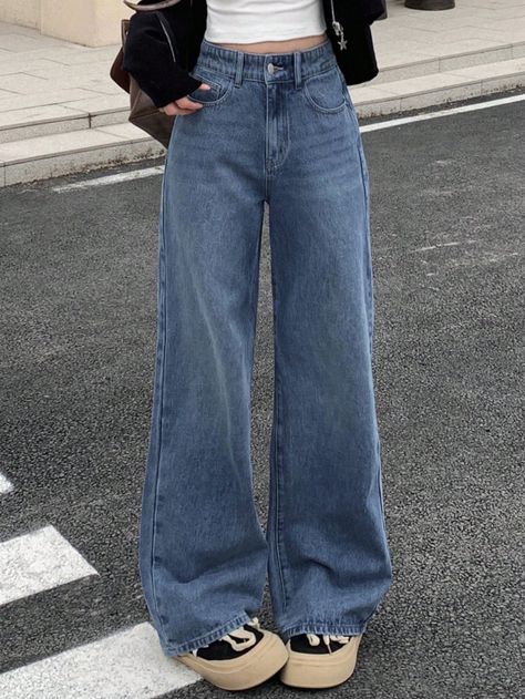 DAZY Women Loose Fit Long Length Wide Leg Jeans With Cat Whisker DesignI discovered amazing products on SHEIN.com, come check them out! Modesty Outfits, Moustaches, Cute Preppy Outfits, Long Jeans, Pantalon Large, Women Denim Jeans, Wide Leg Denim, Casual Denim, Preppy Outfits