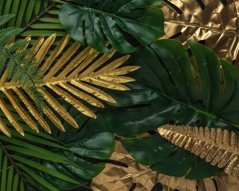 Gold Green Wallpaper, Creative Layout, Salon Pictures, Mughal Art Paintings, Palm Branch, Tropical Palm Leaves, Dark Green Background, Gold Aesthetic, Gold And Green