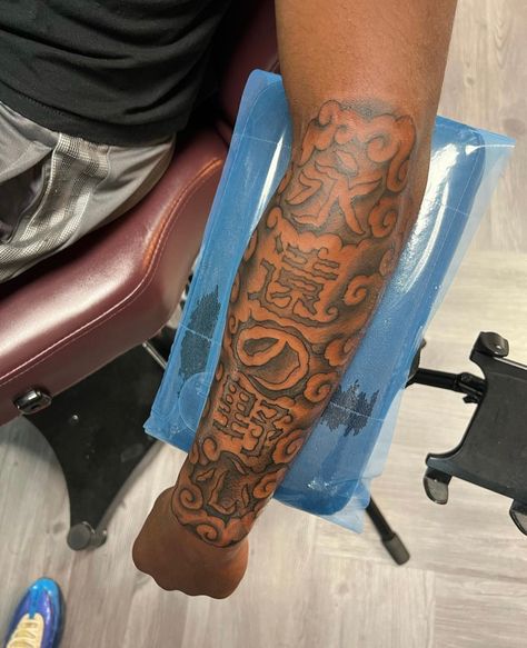 Japanese Forearm Sleeve Tattoos, Sleeve Starter Tattoo Ideas Men, Half Sleeve Ideas Men, Tattoo To Represent Siblings, Born King Tattoo Men, Front Arm Tattoo Men, Front Forearm Tattoo Men Ideas, Back Forearm Tattoo Men, Black Male Tattoos