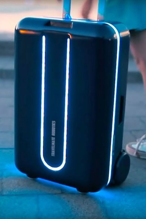 Best Futuristic Smart Suitcases You Must Try Smart Suitcase, African Print Pillows, Travel Tech Gadgets, Best Suitcases, Small Luggage, Video Game Room Design, Mens Backpack Travel, Game Room Design, Travel Lover