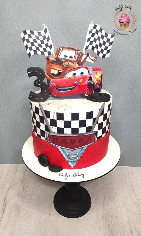 Lightning Mcqueen Cars #lightningmcqueencars #carscake #macqueen #boyscakes #birthdaycake #cake #cakedecorating #cakeart #cakedecor #cakesdecor Diy Lightning Mcqueen Cake, Cake Cars Birthday, Pixar Cars Birthday Cake, Pastel Rayo Mcqueen, Cars 2 Cake, Lighting Mcqueen Cake, Mcqueen Birthday Cake, Mcqueen Car Cake, Lightning Mcqueen Birthday Cake