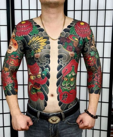 Ryu Dragon, Traditional Japanese Tattoo Designs, Vietnam Tattoo, Full Back Tattoos, Thai Tattoo, Irezumi Tattoos, Body Suit Tattoo, Traditional Japanese Tattoos, Asian Tattoos