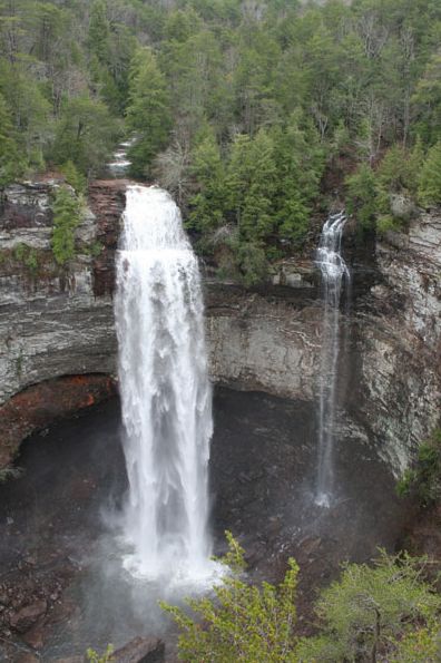 Fall Creek Falls - Fall Creek Falls State Park near Cookeville, Tn Cookeville Tn, Fall Creek Falls, Tennessee Waterfalls, Tennessee Travel, Fall Creek, Fairy Queen, Beautiful Waterfalls, Vacation Places, Gatlinburg