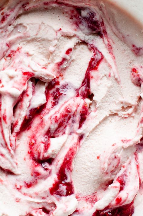 Roasted Strawberry, Ice Cream Sunday, Ice Cream Swirl, Ice Cream Photography, Strawberry Vodka, Roasted Strawberries, Ice Cream Base, Berry Jam, Summer Ice Cream