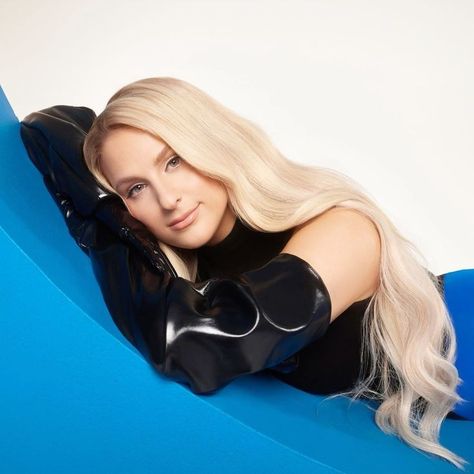 Meghan Trainor Timeless, Meghan Trainor Wallpapers, Meghan Core, Coffee With Butter, Meghan Trainor Album, Daryl Sabara, Megan Trainor, Ipad Wallpapers, Meghan Trainor