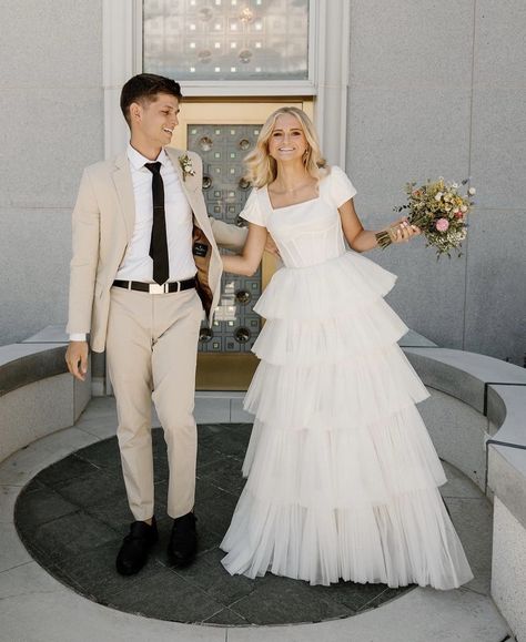 Tiered Tulle Wedding Dress, Modest Wedding Dresses With Sleeves, Tan Suit, Wedding Pose, Pinterest Wedding, Temple Wedding, Wedding Photo Inspo, Future Wedding Plans, Cute Wedding Ideas