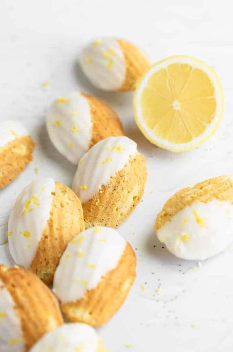 Lemon Poppy Seed Madeleines, Lemon Poppyseed Madeleines, Lemon Madeleines Recipe, Lemon Madelines, Madelines Recipe, Madeline Cookies Recipe, Madeleine Recipes, Lemon Madeleines, French Madeleines