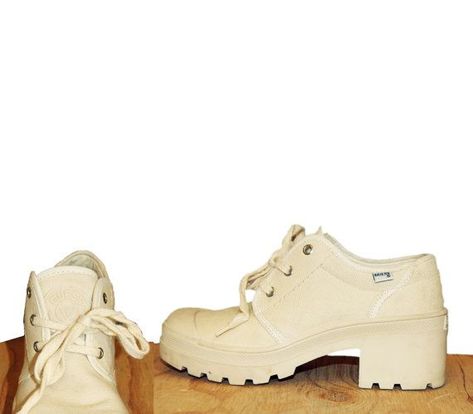 90s chunky heel square toe boots | Canvas Platform, 90S Platform Shoes, 1990S Grunge, 1990S Shoes, Grunge ... Louboutin Wedding, Boots Wedding, Nike Motivation, Nike Tights, Platform Trainers, Heart Shoes, Nike Joggers, 1990s Fashion, Nike Workout