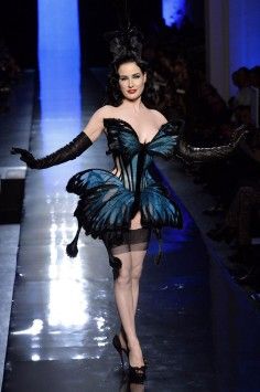 Dita Von Teese Wedding, Jean Paul Gaultier Haute Couture, Dark Dress, Dita Von, Dita Von Teese, Butterfly Dress, Gothic Outfits, Celebrity Look, Vintage Glamour