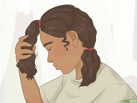 How To Give Layers In Hair, Layered Hair With Curly Hair, Curly Hair And Layers, Layers Haircut For Curly Hair, Layer Short Curly Hair, How To Layered Hair, Diy Short Curly Haircut, Best Layers For Curly Hair, How To Layered Haircut