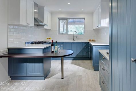 Urban Coastal Blue Kitchen | Portfolio | Brilliant SA Kitchen G Shape, Two Color Kitchen Cabinets, Coastal Inspired Kitchens, G Shaped Kitchen, Beach Style Kitchen, Chef Kitchen Decor, Timber Kitchen, Corner Cupboard, Blue Cabinets