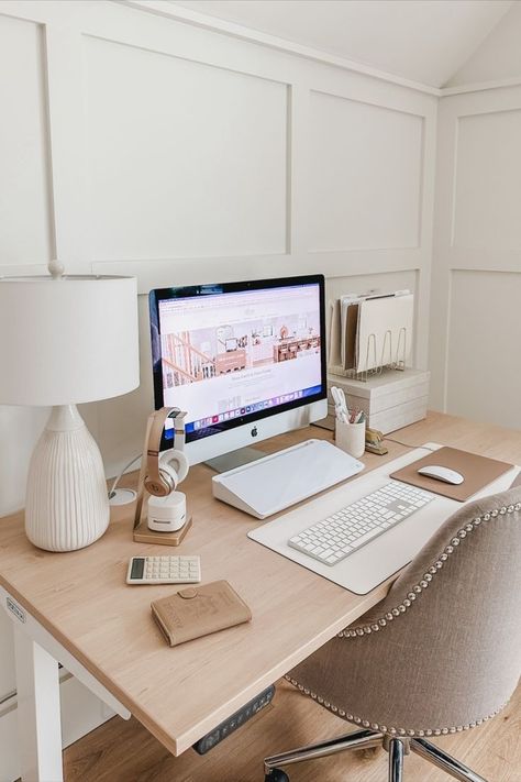 Desk Ideas For Room, Female Home Office Desk, Corporate Work Desk Aesthetic, Photographer Desk, Female Home Office, At Home Desk, Twin Wall Bed, Work From Home Office Setup, Manifest Lifestyle