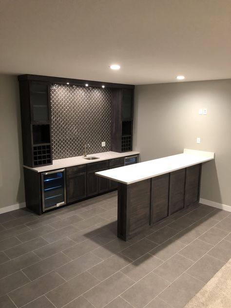 Media Room With Wet Bar, Diy Basement Bar Modern, Basement Bar Layout Plan, Basement Wet Bar Backsplash, Fun Basement Bar Ideas, Built In Bar In Basement, Kitchenette With Bar Seating, White Basement Bar Ideas, Dry Bar With Seating