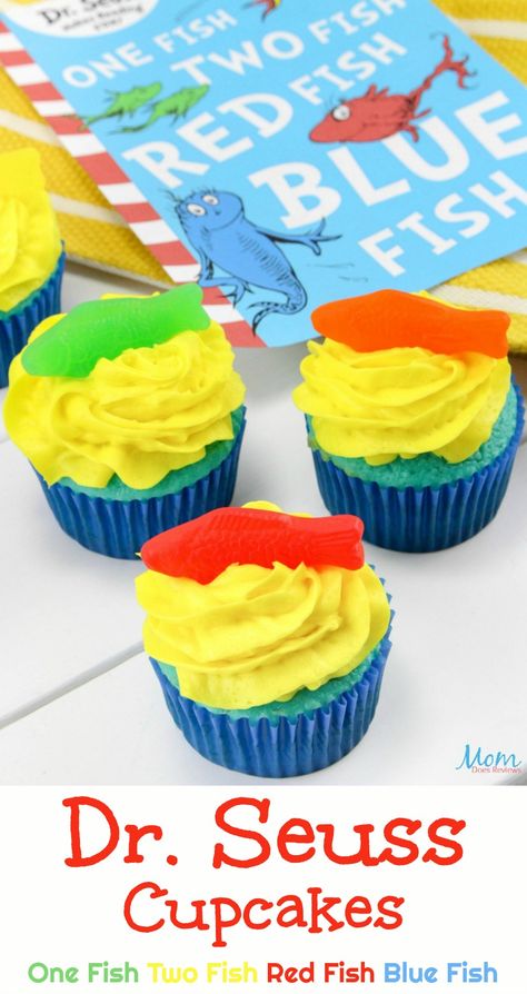 Dr. Seuss Cupcakes One Fish Two Fish Red Fish Blue Fish #drseuss #cupcakes #recipes #sweets #funfood #desserts Dr Seuss Cupcakes, Seuss Cupcakes, Birthday Party Food Ideas, Fishing Cupcakes, Dr Seuss Birthday Party, Seuss Crafts, Dr. Seuss, Green Chile Chicken, Red Fish Blue Fish