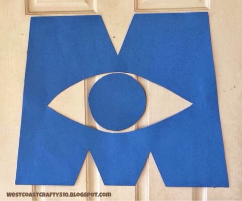 Monsters University Party Decorations. WestCoastCrafty: Monsters University Party University Party Decorations, Disney Homecoming, Monsters Inc Decorations, Monsters Inc Movie, Monsters Inc Halloween, Monster University Party, Monsters Inc Baby Shower, University Party, Pixar Party