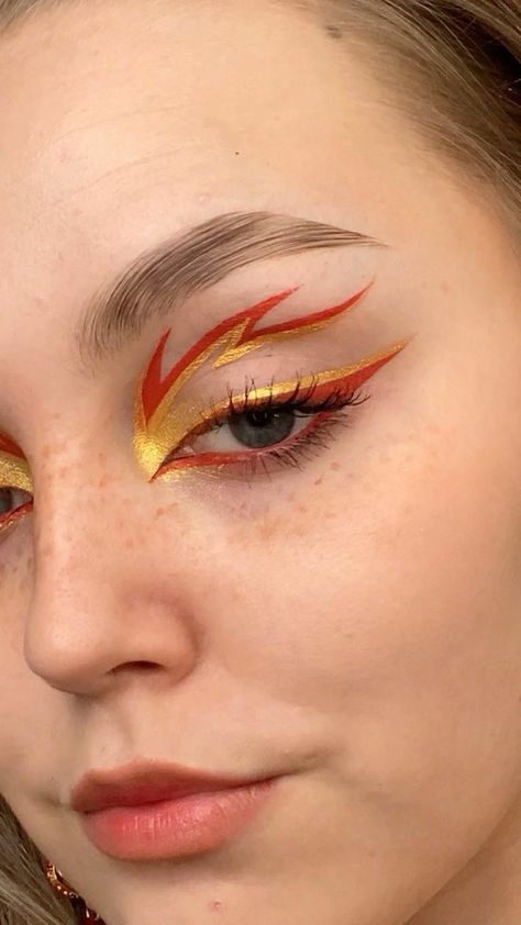 Dragon Makeup, Graphic Makeup, Red Makeup, Creative Eye Makeup, Eye Makeup Art, No Eyeliner Makeup, Kiss Makeup, Cherry Bomb, Fantasy Makeup