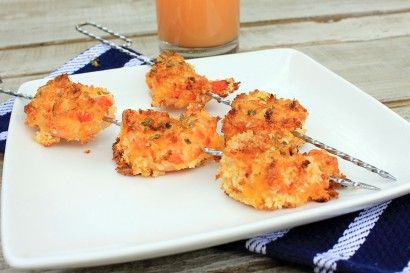 Cheddar Bay Breaded shrimp  These were very good, but you definitely couldn't taste the cheese at all. Red Lobster Cheddar Bay Biscuits, Red Lobster Biscuits, Breaded Shrimp, Recipes Seafood, Cheddar Bay Biscuits, Dish Ideas, Garlic Butter Sauce, Chef Inspiration, Tasty Kitchen