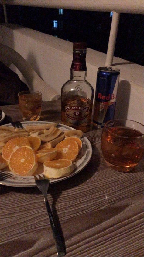 Pin de Doğukan Polat em Özel | Ideias de fotos para instagram, Desejos de comida, Ideias instagram Chivas Regal Fake Story, Raki Story, Alcoholic Drinks Pictures, Bistro Food, Alcohol Party, Snap Snapchat, Alcohol Aesthetic, Restaurant Lounge, Cute Texts For Him