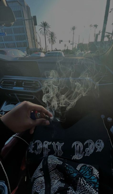 Hotbox Car, Image Spiderman, Swag Pics, Gangsta Style, Editing Tricks, Pop Art Wallpaper, Butterfly Drawing, Photo Editing Tricks, Mood Instagram