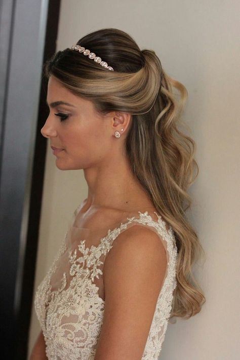 Bride Hairstyles Veil, Bride Hairstyles With Veil, Bridal Hair Half Up, Wedding Hairstyles And Makeup, Wedding Hair Half, Wedding Hair Headband, Wedding Hairstyles Bride, Bride Headband, Wedding Hairstyles With Veil