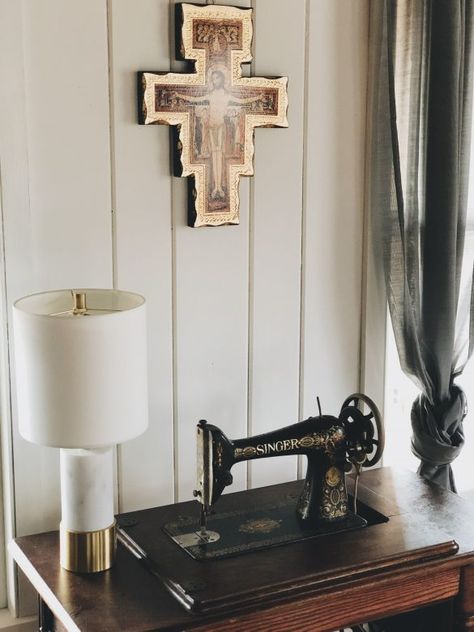 Theology Of Home, Family On A Farm, Modern Farmhouse Table, Prayer Corner, Living Room Redo, Antique Sewing Table, First Year Of Marriage, Antique Sewing Machines, Vintage Sewing Machine