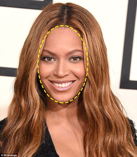 34-year-old American hit maker Beyonce's oval face means it is longer than wide and she has a jaw that is narrower than her cheekbones Round Eyebrows, Short Eyebrows, Long Eyebrows, Types Of Eyebrows, Straight Eyebrows, Sparse Eyebrows, How To Grow Eyebrows, Thick Eyebrows, Oval Face Shapes