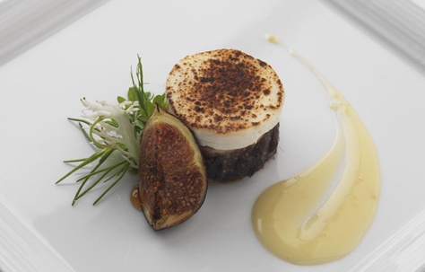 Camembert, fig and onion tart by  Marcello Tully Savoury Tart, Tart Recipes Savory, Goat Cheese Tart, Onion Tart, Cheese Tart, Great British Chefs, Goats Cheese, Fig Recipes, Cheese Tarts