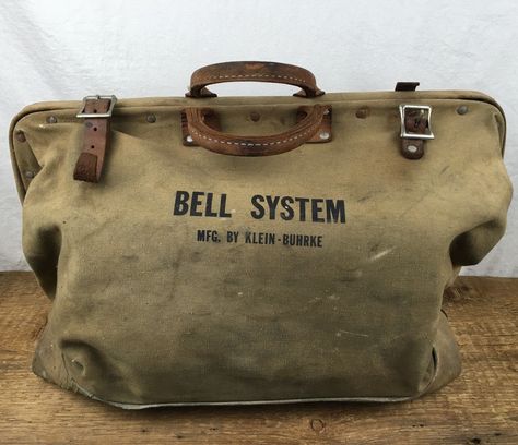 Killer #klein tool bag. Period Accessories, Vintage Leather Jackets, Army Surplus, Leather Coats, Photo Board, Klein Tools, Carhartt Workwear, Vintage Leather Jacket, Tool Bag