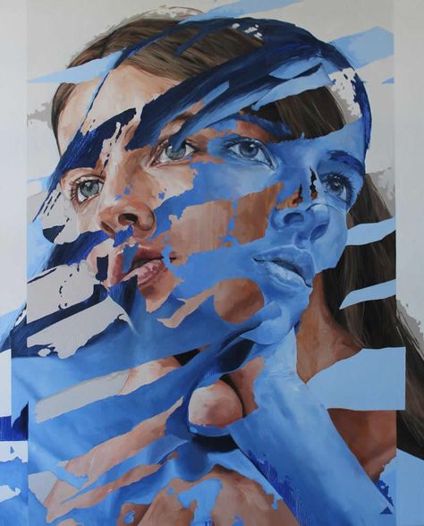 Distorted Portrait Art, Art Distortion, Fragmentation Art, Conceal And Reveal Art, Identity Painting, Self Portrait Ideas Painting, Artwork Portrait, Contrast Artwork, Perspective Artwork