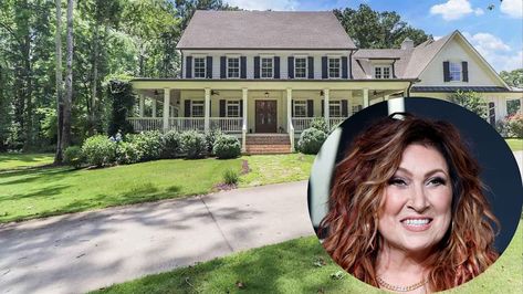 Country superstar Jo Dee Messina places $3 million home in Georgia on the market - see inside Closed In Porch, Marie Chantal Of Greece, New York House, Gorgeous Fireplaces, New York Home, Marie Chantal, Country Music Awards, Georgia Homes, Cma Awards