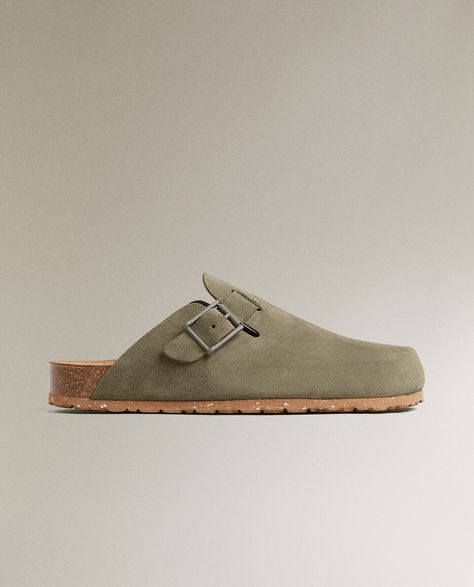 SABOT IN PELLE CON FIBBIA | Zara Home Italia Flat Clogs, Clothes Wishlist, Leather Finish, Leather Clogs, Zara Home, Timeless Design, Clogs, United Kingdom, Portugal